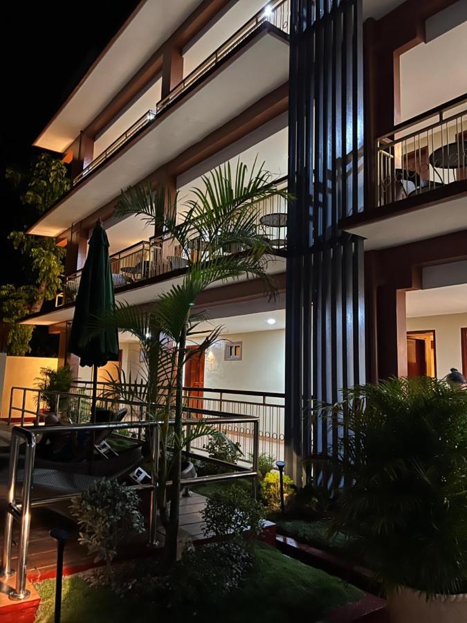 Rufana Suites Moalboal Exterior photo